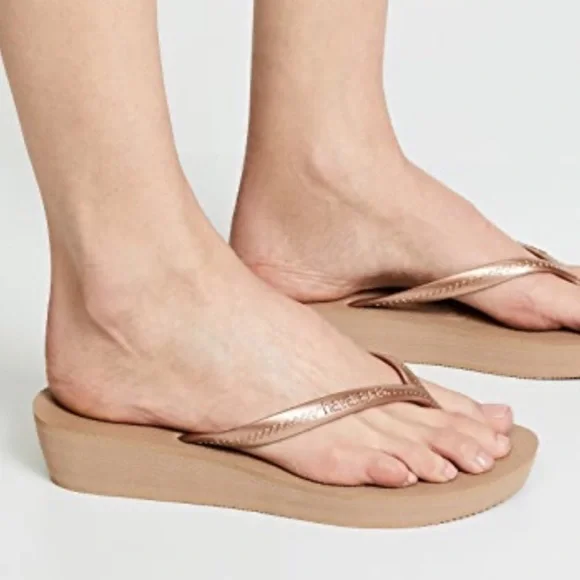 Havaianas Shoes Havaianas Womens High Light Flip Flop Tan Sandals Poshmark